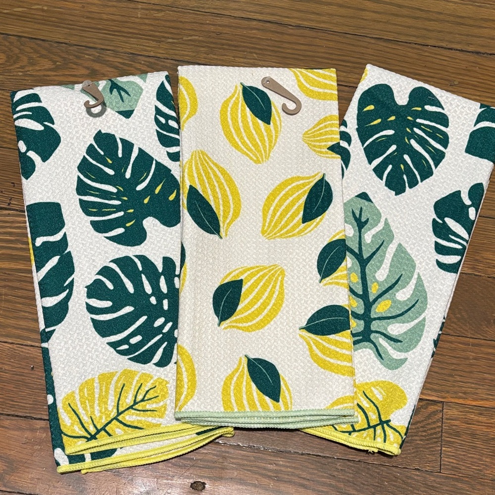 Target Room Essentials Lemon Print Towels
